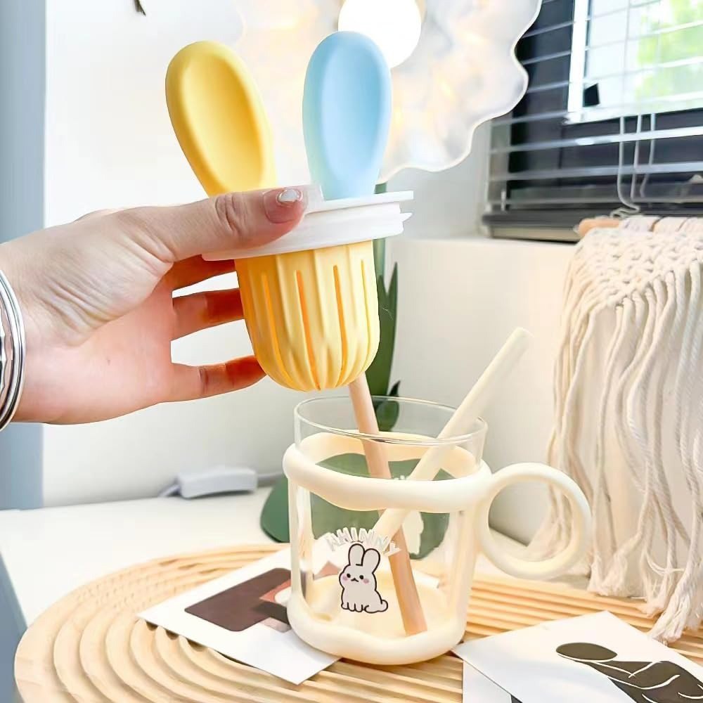 Cute Rabbit Fruit Juice Glass Tumbler – 450ml with Lid & Straw