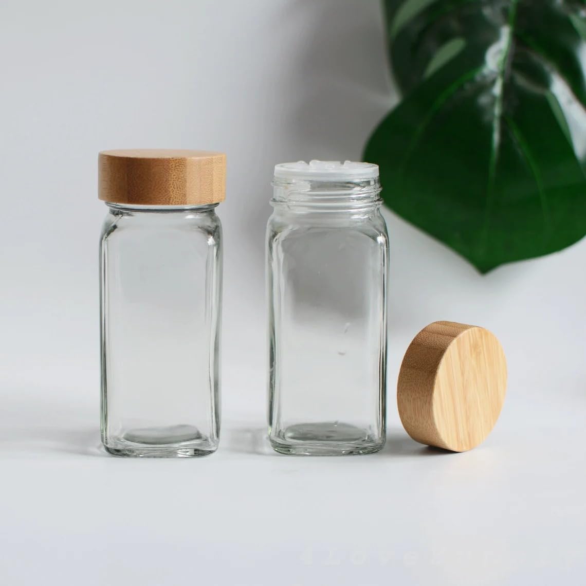 Glass Spice Jars With Bamboo Lids (120 ML) - Free Spice Label Stickers