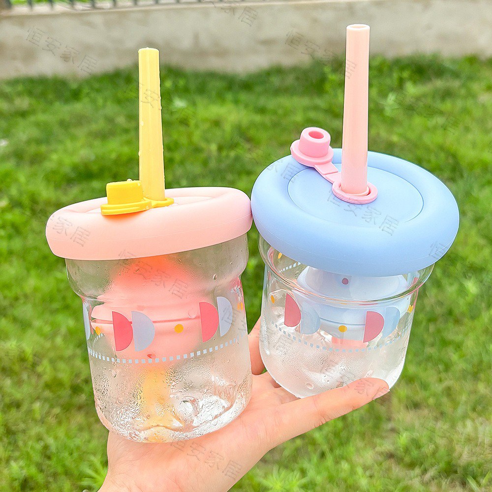 Mini Planet Cartoon Glass Tumbler – 450ml Cute Water Cup with Lid & Straw (multi color)